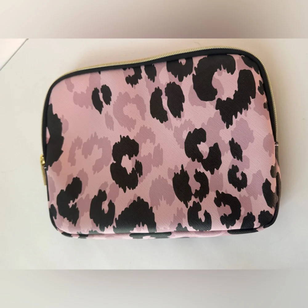 Trina Turk Pink Leopard Print Cosmetic Case‎ with Hot Pink Interior